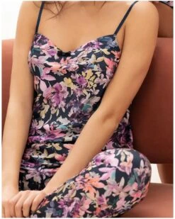 Caraco Antigel Mille Pétales (Pétales Aquarelle) -Magasin De Lingerie De Mode caraco antigel mille petales petales aquarelle 2