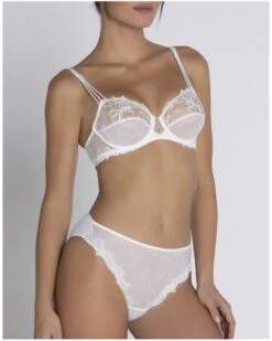 Slip Fantaisie Lise Charmel Source Beauté (Ecru Nacre) -Magasin De Lingerie De Mode slip fantaisie lise charmel source beaute ecru nacre 2
