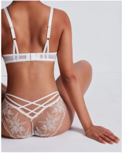 Slip Italien Aubade Trésor Infini (White Wind) -Magasin De Lingerie De Mode slip italien aubade tresor infini white wind 3