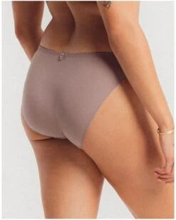 Slip Louisa Bracq Julia (Taupe) -Magasin De Lingerie De Mode slip louisa bracq julia taupe 1
