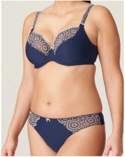 Soutien-gorge Balconnet Coupe Tulipe Prima Donna Osino (Bleu Saphire) 10 Soutien-gorge Balconnet Coupe Tulipe Prima Donna Osino (Bleu Saphire) -Magasin De Lingerie De Mode soutien gorge balconnet coupe tulipe prima donna osino bleu saphire 3