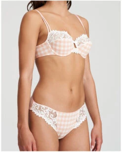 Soutien-gorge Balconnet Coutures Horizontales Marie Jo Ely (Parfait) 14 Soutien-gorge Balconnet Coutures Horizontales Marie Jo Ely (Parfait) -Magasin De Lingerie De Mode soutien gorge balconnet coutures horizontales marie jo ely parfait 5