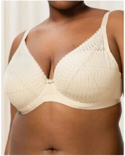 Soutien-gorge Coque Plunge Triumph Aura Spotlight (Creamy Dream) 9 Soutien-gorge Coque Plunge Triumph Aura Spotlight (Creamy Dream) -Magasin De Lingerie De Mode soutien gorge coque plunge triumph aura spotlight creamy dream 2
