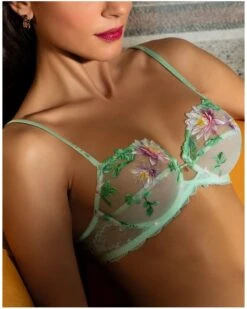 Soutien-gorge Corbeille Lise Charmel Amour Nymphea (Jade Aqua) 8 Soutien-gorge Corbeille Lise Charmel Amour Nymphea (Jade Aqua) -Magasin De Lingerie De Mode soutien gorge corbeille lise charmel amour nymphea jade aqua 1